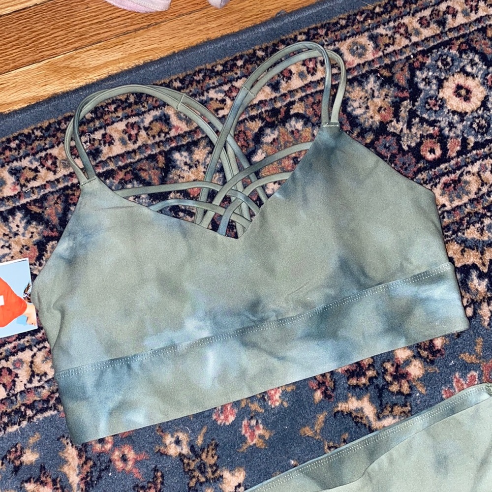 Joylab by Target athletic bra sage tie dye